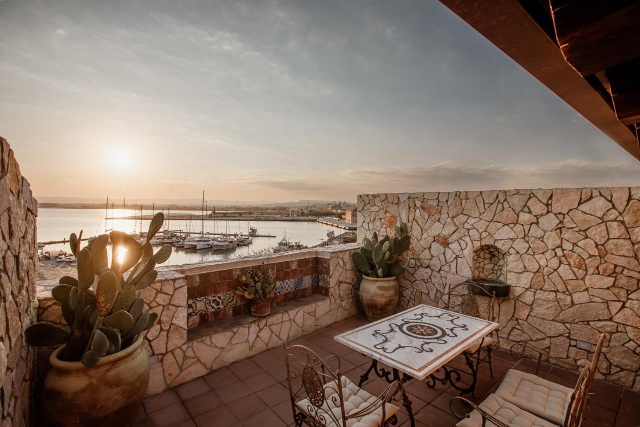 Palazzo Giunta - Porta Marina Ortigia Panzió Szirakúza Kültér fotó
